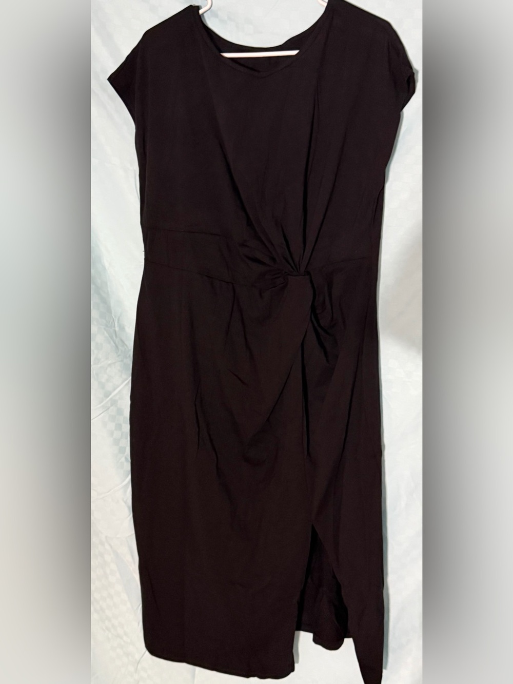 Classic Black Women's Scoop Neck Dress with pleated fathering midway 2 XL